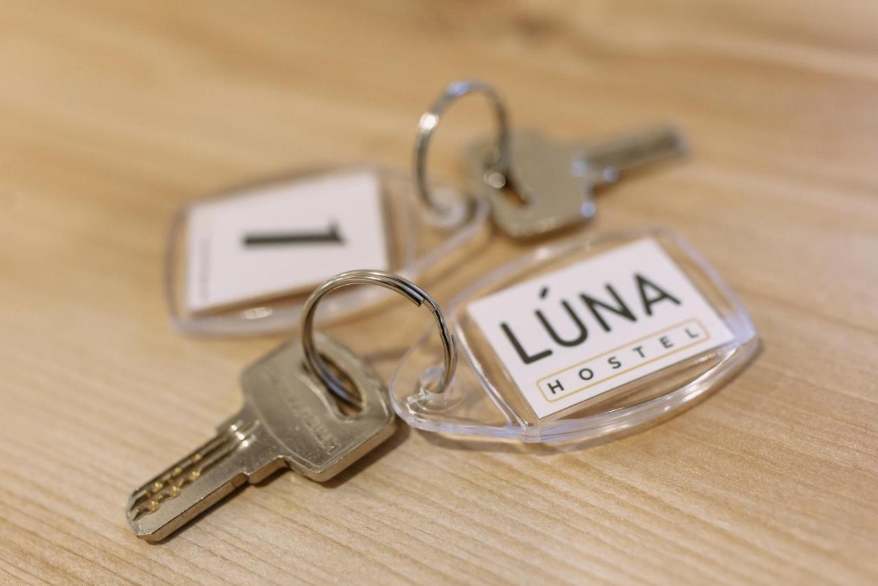Luna Hostel & Rooms 符拉迪沃斯托克 外观 照片
